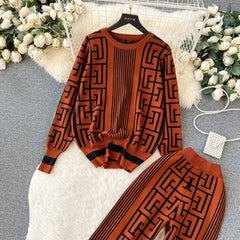 Round Neck Labyrinth Print Sweater+Flared Pants