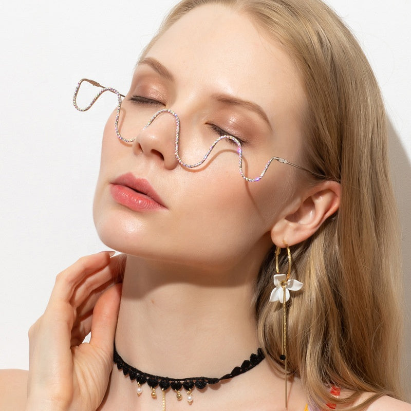 Quirky Wave Shape Glasses